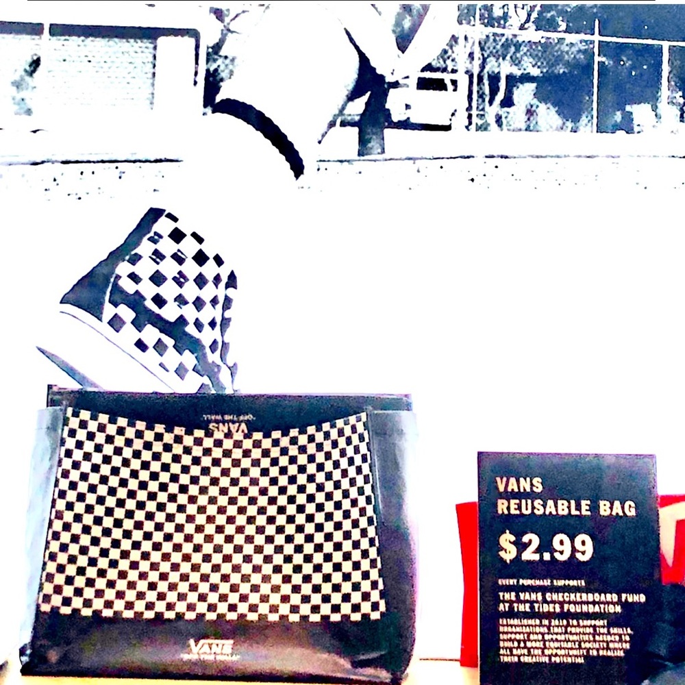 Free gift with Van's purchase